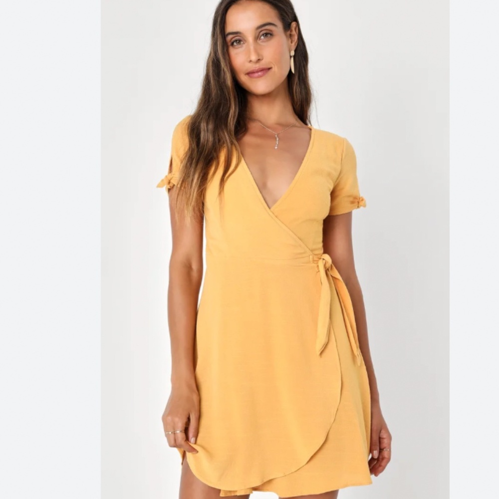 Lulus My Philosophy Golden Yellow V-Neck Wrap Mini Dress Size XS